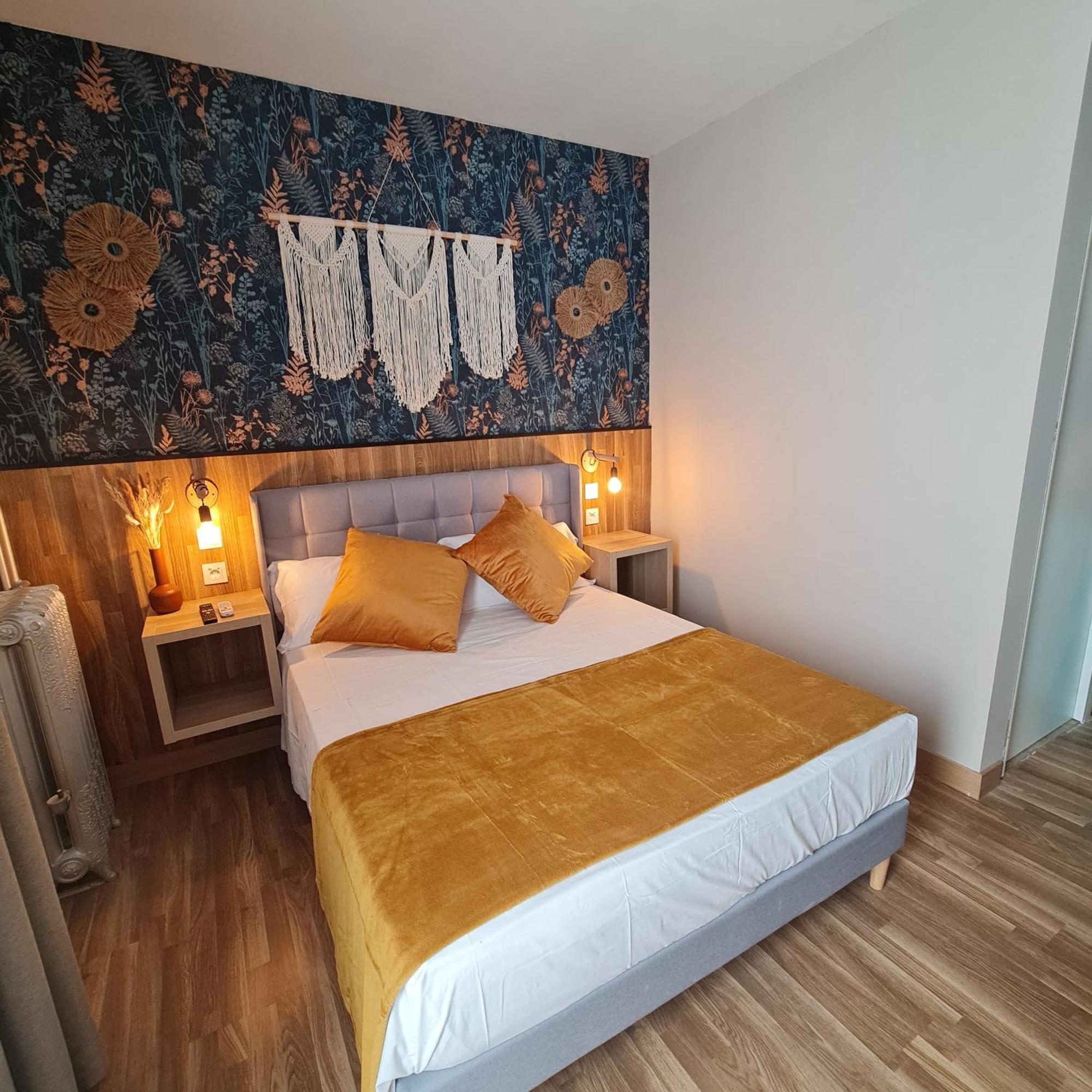 Luxury Green Hostal Madrid Gran Via Ngoại thất bức ảnh